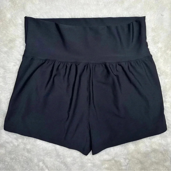 Old Navy Active Powersoft Yoga Shorts Black Pockets High Waist Size Medium - Picture 10 of 16